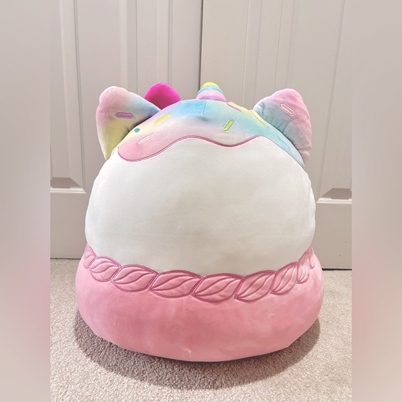 Hello Kitty Unicorn Squishmallow - Picture 2 of 2